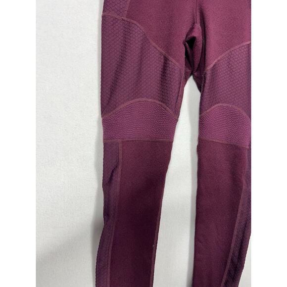 Gymshark Leggings Womens Size S maroon Textured Compression Activewear‎ pocket - Picture 6 of 6